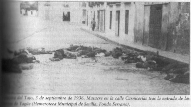 Talavera del Tajo, 3 de septiembre de 1936. Masacre en la calle Carnicerías tras la entrada de las tropas de Yagüe. (Hemeroteca Municipal de Sevilla. Fondo Serrano).